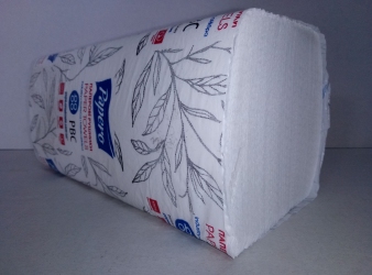 Полотенца бумажные V-сложения  2- х слойные белые  целлюлозные  PAPERO  (RV037) (20шт/ящ)