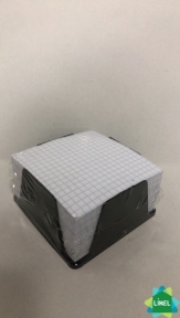 Бумага для заметок 90х90 мм Economix, 500 л., клетка, в черном пласт. бокси, белый