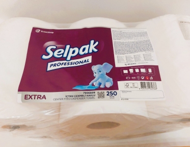 Рушники паперові Selpak Professional целюлозний з центр.витяг 1-но шар.250м 1000арк. (6рул/пач) 