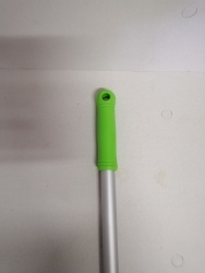Рукоятка алюмінієва  зелена w/hole 23,5 х140 см. Standard ( 48шт\ящ)